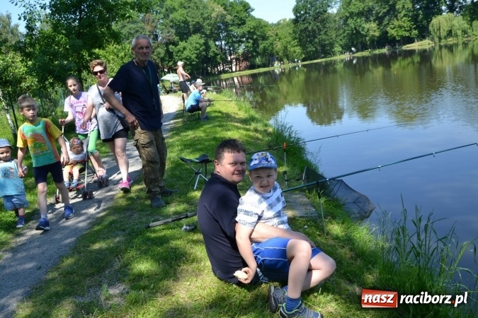 Zdjęcie w galerii na portalu naszraciborz.pl: Wędkarski Dzień Dziecka na Trzecioku wiadomości z regionu