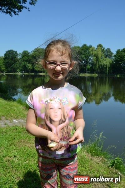 Zdjęcie w galerii na portalu naszraciborz.pl: Wędkarski Dzień Dziecka na Trzecioku wiadomości z regionu