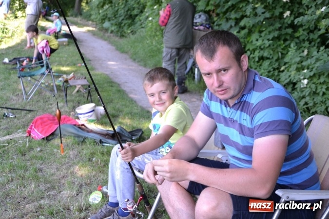 Zdjęcie w galerii na portalu naszraciborz.pl: Wędkarski Dzień Dziecka na Trzecioku wiadomości z regionu