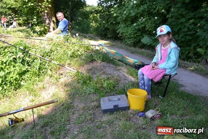 Zdjęcie w galerii na portalu naszraciborz.pl: Wędkarski Dzień Dziecka na Trzecioku wiadomości z regionu