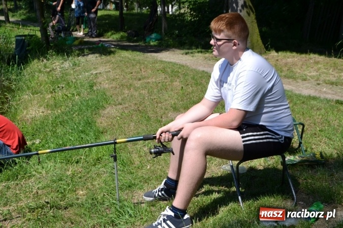 Zdjęcie w galerii na portalu naszraciborz.pl: Wędkarski Dzień Dziecka na Trzecioku wiadomości z regionu