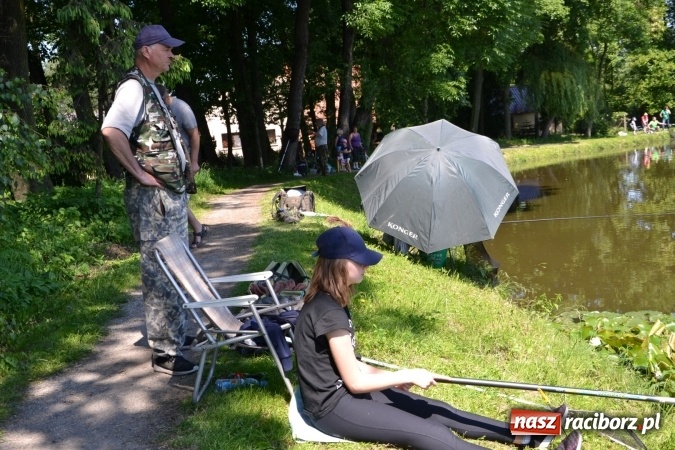 Zdjęcie w galerii na portalu naszraciborz.pl: Wędkarski Dzień Dziecka na Trzecioku wiadomości z regionu