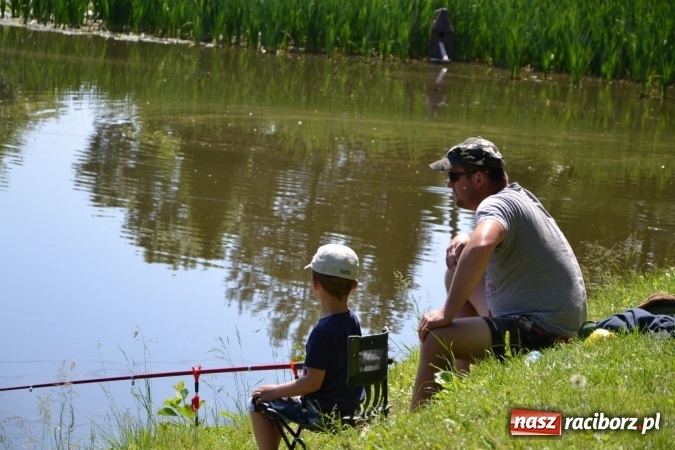 Zdjęcie w galerii na portalu naszraciborz.pl: Wędkarski Dzień Dziecka na Trzecioku wiadomości z regionu