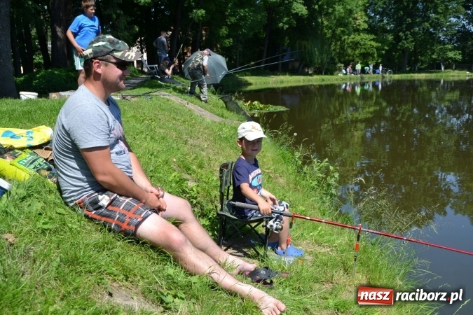 Zdjęcie w galerii na portalu naszraciborz.pl: Wędkarski Dzień Dziecka na Trzecioku wiadomości z regionu