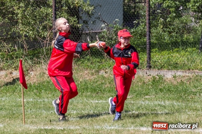 Zdjęcie w galerii na portalu naszraciborz.pl: Sudół wśród panów, Markowice wśród pań. Miejskie zawody sportowo-pożarnicze za nami wiadomości z regionu