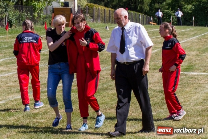 Zdjęcie w galerii na portalu naszraciborz.pl: Sudół wśród panów, Markowice wśród pań. Miejskie zawody sportowo-pożarnicze za nami wiadomości z regionu