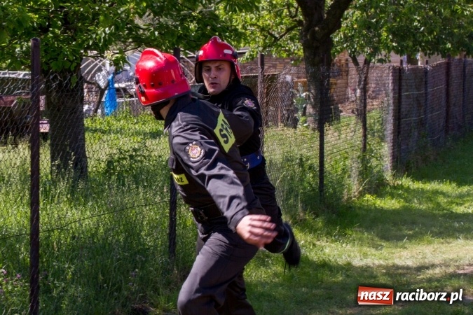 Zdjęcie w galerii na portalu naszraciborz.pl: Sudół wśród panów, Markowice wśród pań. Miejskie zawody sportowo-pożarnicze za nami wiadomości z regionu