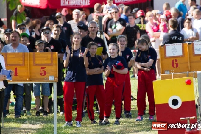 Zdjęcie w galerii na portalu naszraciborz.pl: Sudół wśród panów, Markowice wśród pań. Miejskie zawody sportowo-pożarnicze za nami wiadomości z regionu