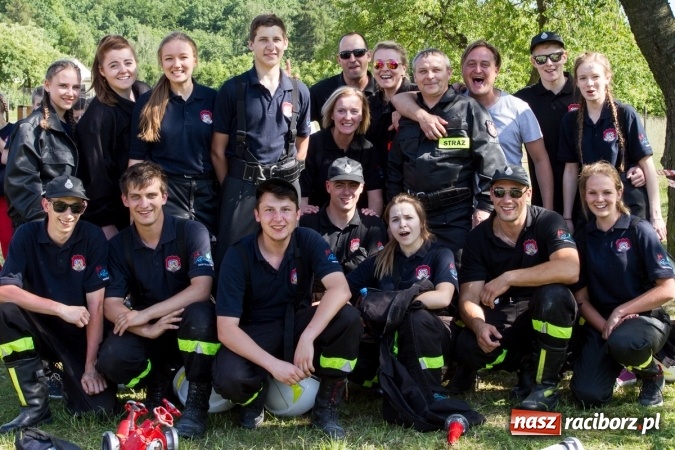 Zdjęcie w galerii na portalu naszraciborz.pl: Sudół wśród panów, Markowice wśród pań. Miejskie zawody sportowo-pożarnicze za nami wiadomości z regionu