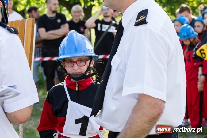 Zdjęcie w galerii na portalu naszraciborz.pl: Sudół wśród panów, Markowice wśród pań. Miejskie zawody sportowo-pożarnicze za nami wiadomości z regionu