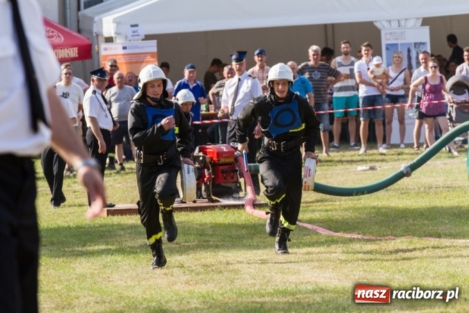 Zdjęcie w galerii na portalu naszraciborz.pl: Sudół wśród panów, Markowice wśród pań. Miejskie zawody sportowo-pożarnicze za nami wiadomości z regionu