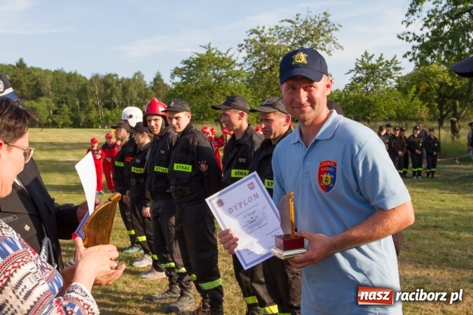 Zdjęcie w galerii na portalu naszraciborz.pl: Sudół wśród panów, Markowice wśród pań. Miejskie zawody sportowo-pożarnicze za nami wiadomości z regionu