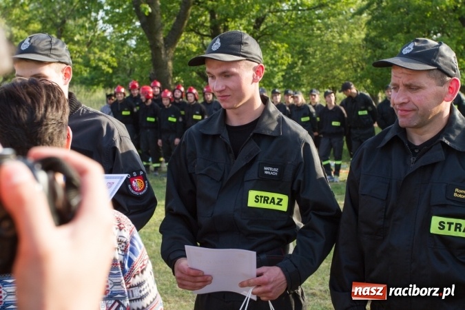 Zdjęcie w galerii na portalu naszraciborz.pl: Sudół wśród panów, Markowice wśród pań. Miejskie zawody sportowo-pożarnicze za nami wiadomości z regionu