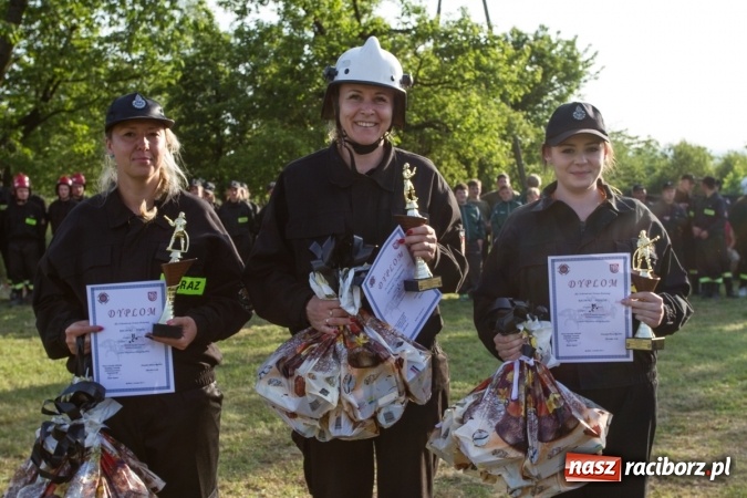 Zdjęcie w galerii na portalu naszraciborz.pl: Sudół wśród panów, Markowice wśród pań. Miejskie zawody sportowo-pożarnicze za nami wiadomości z regionu