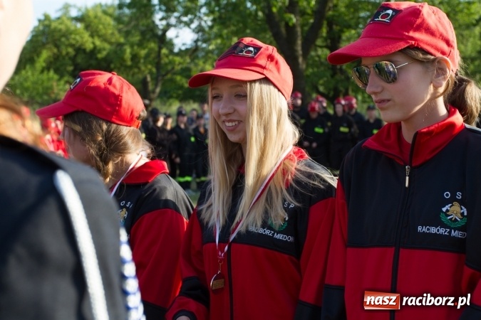 Zdjęcie w galerii na portalu naszraciborz.pl: Sudół wśród panów, Markowice wśród pań. Miejskie zawody sportowo-pożarnicze za nami wiadomości z regionu