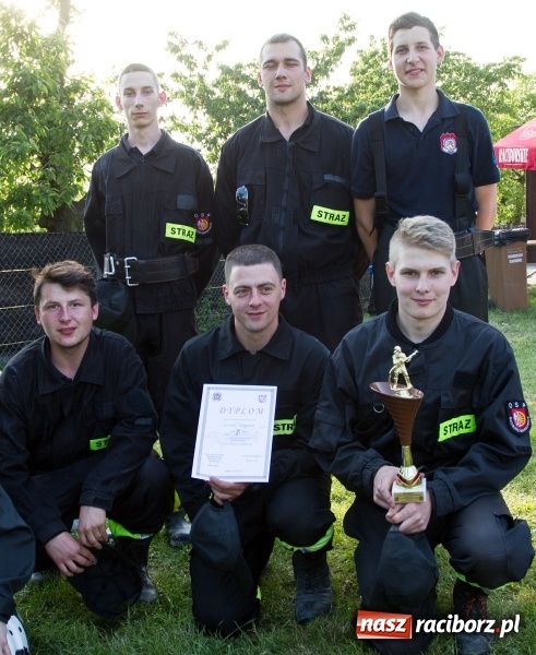 Zdjęcie w galerii na portalu naszraciborz.pl: Sudół wśród panów, Markowice wśród pań. Miejskie zawody sportowo-pożarnicze za nami wiadomości z regionu