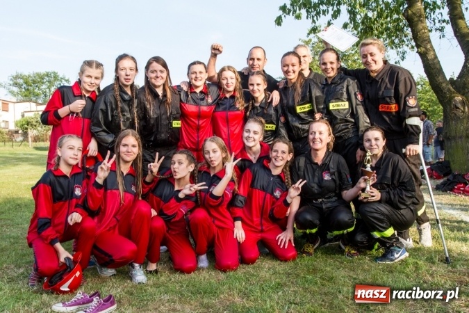 Zdjęcie w galerii na portalu naszraciborz.pl: Sudół wśród panów, Markowice wśród pań. Miejskie zawody sportowo-pożarnicze za nami wiadomości z regionu