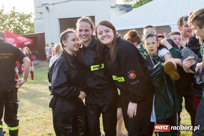 Zdjęcie w galerii na portalu naszraciborz.pl: Sudół wśród panów, Markowice wśród pań. Miejskie zawody sportowo-pożarnicze za nami wiadomości z regionu