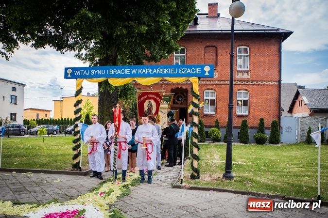 Zdjęcie w galerii na portalu naszraciborz.pl: Wielkie święto w Borucinie - prymicje ks. Dawida Sichmy  wiadomości z regionu