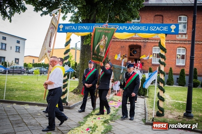 Zdjęcie w galerii na portalu naszraciborz.pl: Wielkie święto w Borucinie - prymicje ks. Dawida Sichmy  wiadomości z regionu