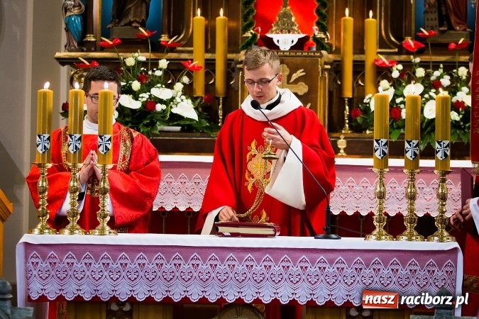 Zdjęcie w galerii na portalu naszraciborz.pl: Wielkie święto w Borucinie - prymicje ks. Dawida Sichmy  wiadomości z regionu