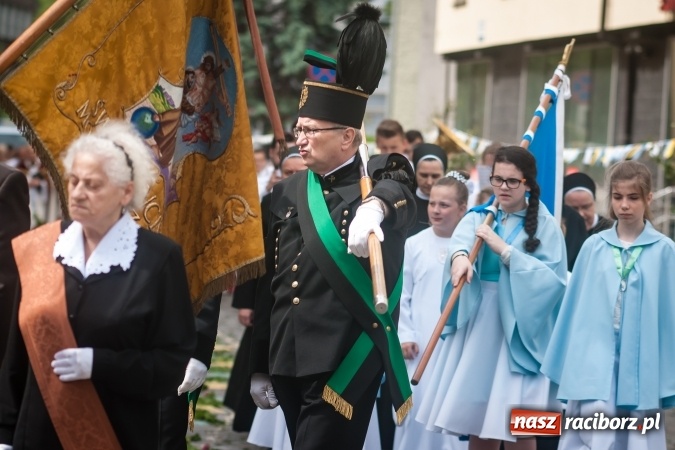 Zdjęcie w galerii na portalu naszraciborz.pl: Parafia WNMP dała Kościołowi nowego kapłana. Prymicje ks. Patryka Wramby  wiadomości z regionu