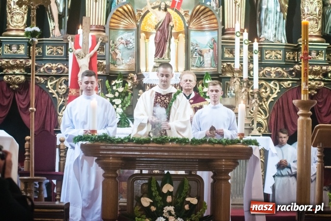 Zdjęcie w galerii na portalu naszraciborz.pl: Parafia WNMP dała Kościołowi nowego kapłana. Prymicje ks. Patryka Wramby  wiadomości z regionu