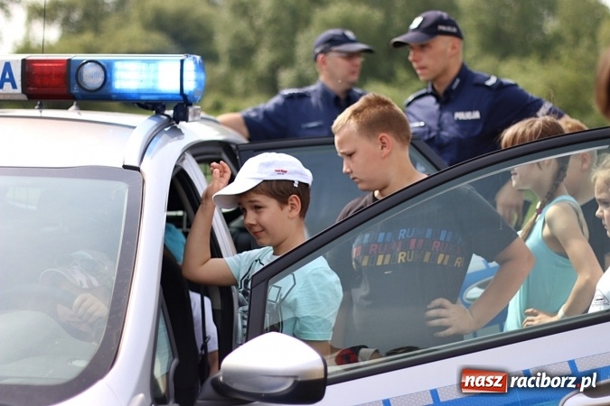 Zdjęcie w galerii na portalu naszraciborz.pl: Bezpieczny wypoczynek i zawody wędkarskie w Łęgu wiadomości z regionu