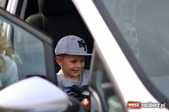 Zdjęcie w galerii na portalu naszraciborz.pl: Bezpieczny wypoczynek i zawody wędkarskie w Łęgu wiadomości z regionu