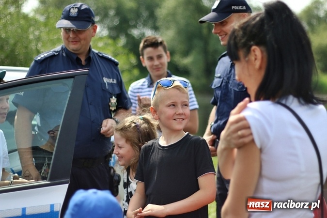 Zdjęcie w galerii na portalu naszraciborz.pl: Bezpieczny wypoczynek i zawody wędkarskie w Łęgu wiadomości z regionu