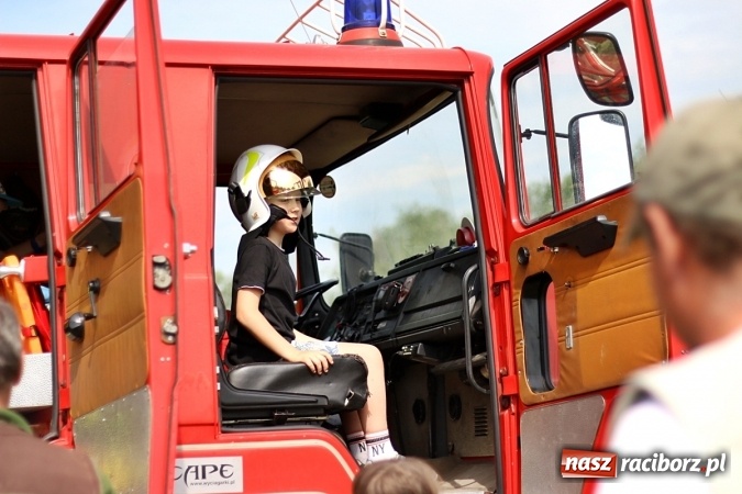 Zdjęcie w galerii na portalu naszraciborz.pl: Bezpieczny wypoczynek i zawody wędkarskie w Łęgu wiadomości z regionu