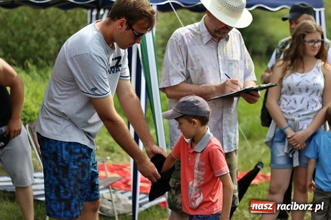 Zdjęcie w galerii na portalu naszraciborz.pl: Bezpieczny wypoczynek i zawody wędkarskie w Łęgu wiadomości z regionu