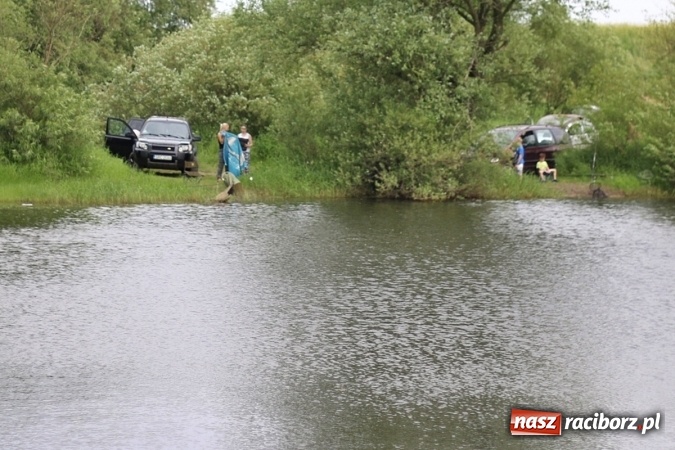 Zdjęcie w galerii na portalu naszraciborz.pl: Bezpieczny wypoczynek i zawody wędkarskie w Łęgu wiadomości z regionu