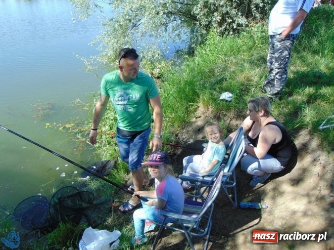 Zdjęcie w galerii na portalu naszraciborz.pl: Wędkarski Dzień Dziecka Koła Racibórz Miasto  wiadomości z regionu