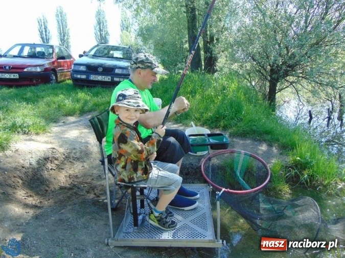 Zdjęcie w galerii na portalu naszraciborz.pl: Wędkarski Dzień Dziecka Koła Racibórz Miasto  wiadomości z regionu