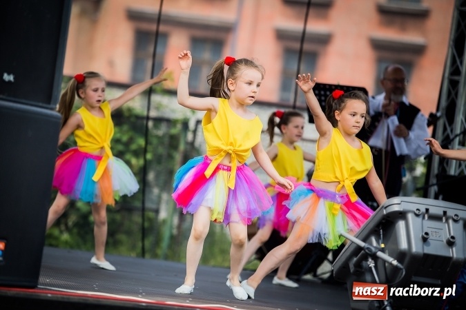 Zdjęcie w galerii na portalu naszraciborz.pl: Piknik rodzinny z Raciborskim Centrum Kultury wiadomości z regionu