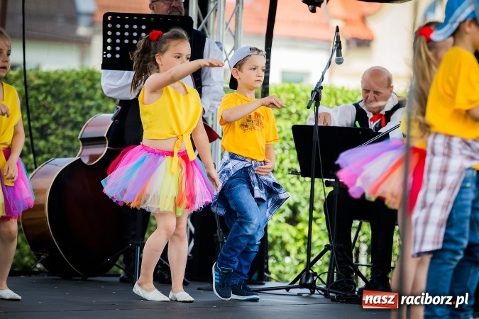Zdjęcie w galerii na portalu naszraciborz.pl: Piknik rodzinny z Raciborskim Centrum Kultury wiadomości z regionu