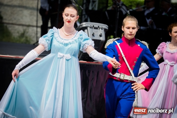 Zdjęcie w galerii na portalu naszraciborz.pl: Piknik rodzinny z Raciborskim Centrum Kultury wiadomości z regionu