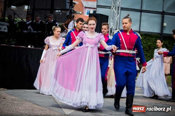 Zdjęcie w galerii na portalu naszraciborz.pl: Piknik rodzinny z Raciborskim Centrum Kultury wiadomości z regionu