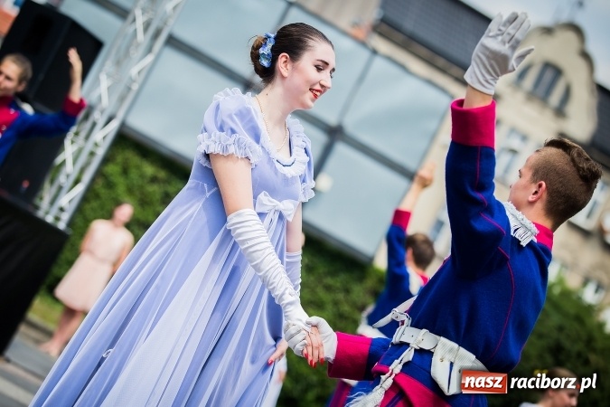 Zdjęcie w galerii na portalu naszraciborz.pl: Piknik rodzinny z Raciborskim Centrum Kultury wiadomości z regionu