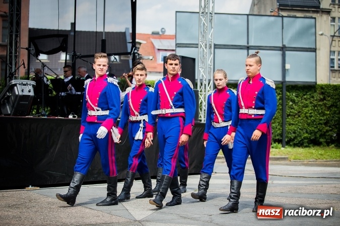 Zdjęcie w galerii na portalu naszraciborz.pl: Piknik rodzinny z Raciborskim Centrum Kultury wiadomości z regionu