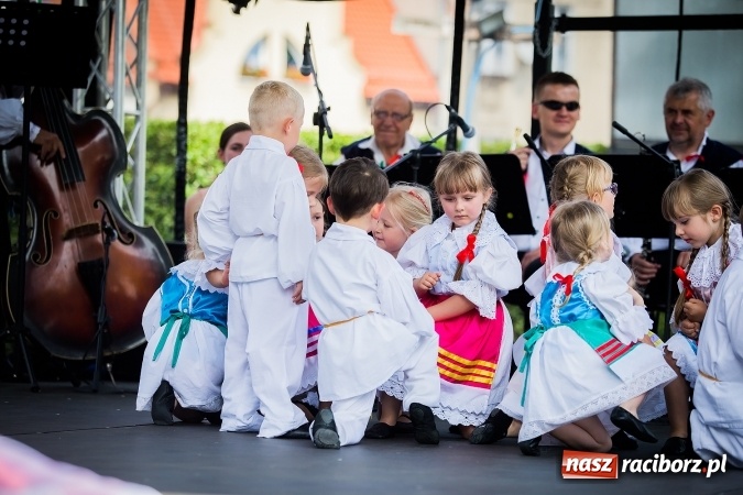 Zdjęcie w galerii na portalu naszraciborz.pl: Piknik rodzinny z Raciborskim Centrum Kultury wiadomości z regionu