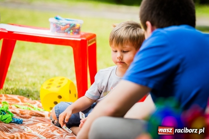 Zdjęcie w galerii na portalu naszraciborz.pl: Piknik rodzinny z Raciborskim Centrum Kultury wiadomości z regionu
