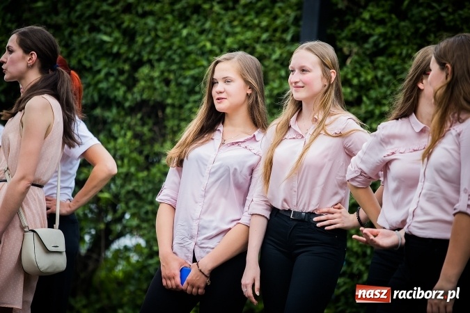 Zdjęcie w galerii na portalu naszraciborz.pl: Piknik rodzinny z Raciborskim Centrum Kultury wiadomości z regionu