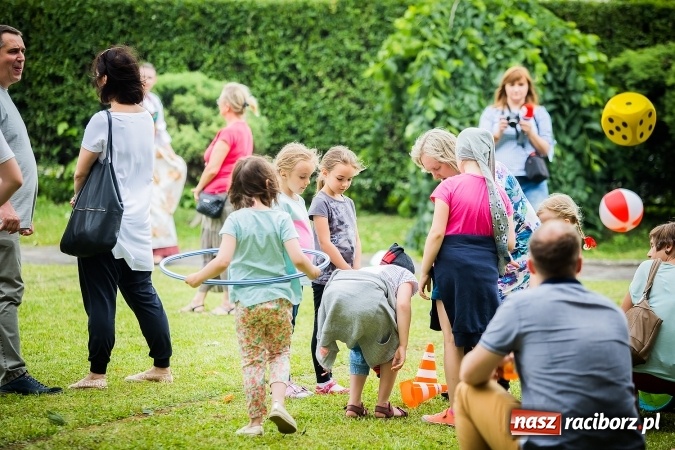Zdjęcie w galerii na portalu naszraciborz.pl: Piknik rodzinny z Raciborskim Centrum Kultury wiadomości z regionu