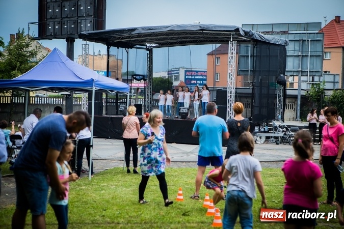 Zdjęcie w galerii na portalu naszraciborz.pl: Piknik rodzinny z Raciborskim Centrum Kultury wiadomości z regionu