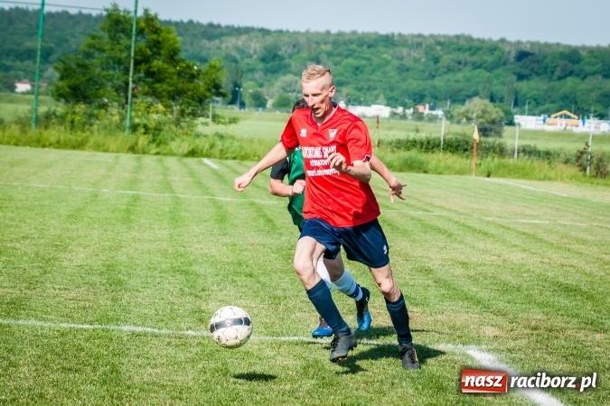 Zdjęcie w galerii na portalu naszraciborz.pl: Górki Śląskie nie miały litości dla Wichru Płonia wiadomości z regionu