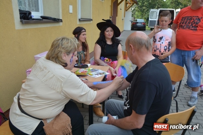 Zdjęcie w galerii na portalu naszraciborz.pl: Familiada i inne atrakcje na festynie rodzinnym w Krzyżanowicach wiadomości z regionu