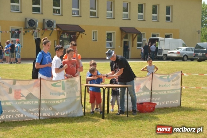 Zdjęcie w galerii na portalu naszraciborz.pl: Familiada i inne atrakcje na festynie rodzinnym w Krzyżanowicach wiadomości z regionu