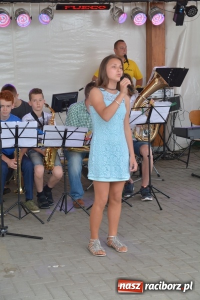 Zdjęcie w galerii na portalu naszraciborz.pl: Familiada i inne atrakcje na festynie rodzinnym w Krzyżanowicach wiadomości z regionu